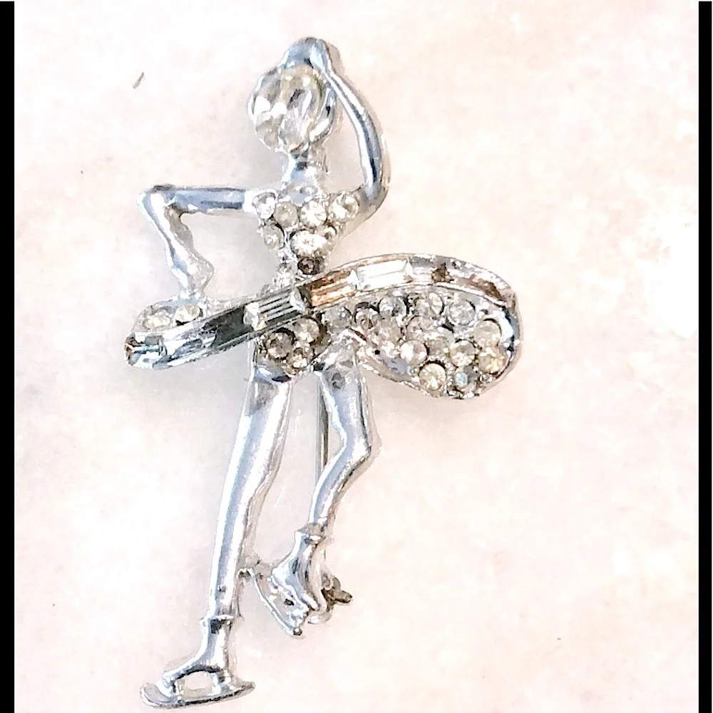 Vintage Pell Rhinestone Figure Skater Brooch